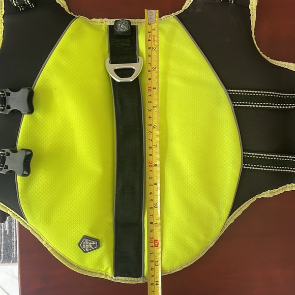 Arcadia Trail dog life vest, size Medium - Picture 9 of 10